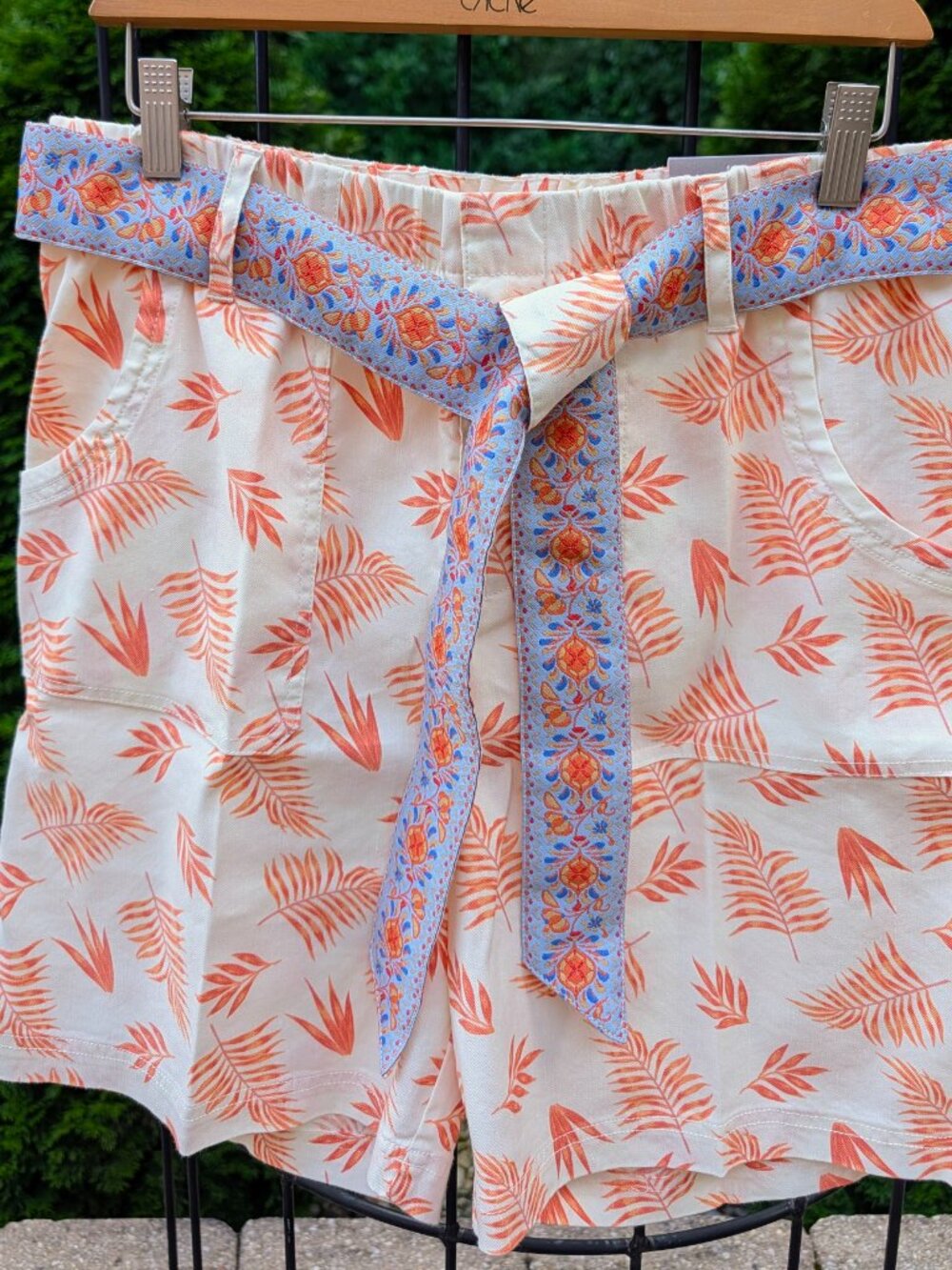 Soft Surroundings - Orange leaves and blue Embroider Belt - Size M (10/12) - NWT - Picture 6 of 13